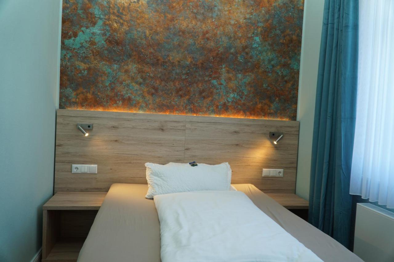 Hotel-Pension Am Boehmepark Зольтау Экстерьер фото